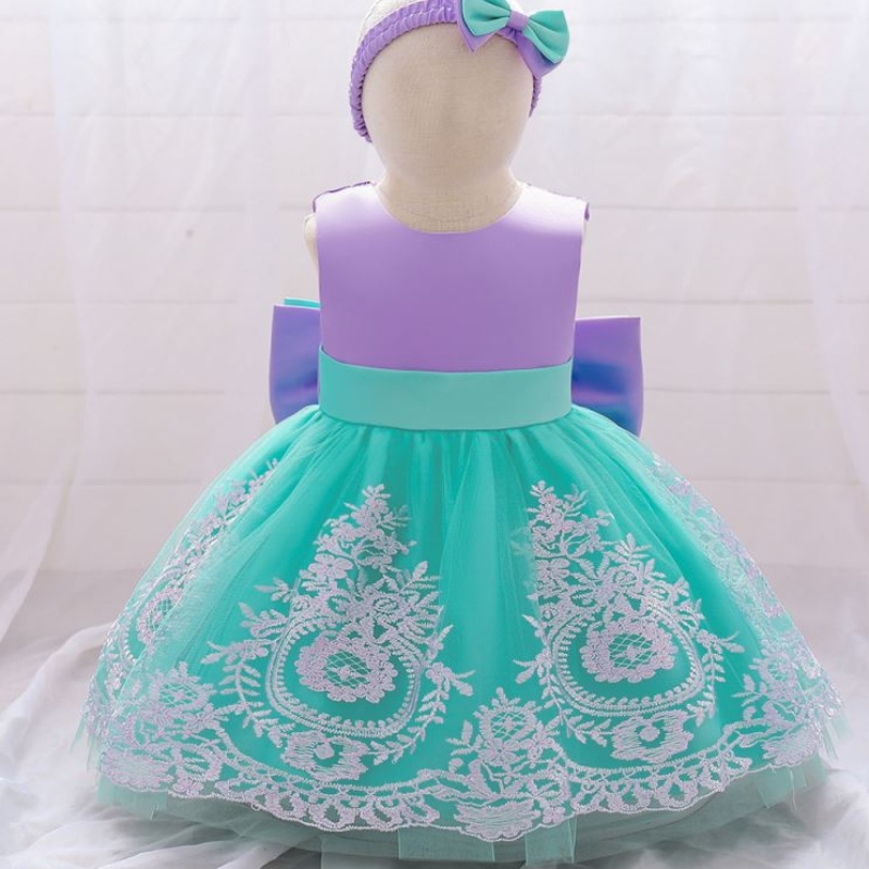 Baige 2021 Dearadh Nua Baby Purple Flower Girls Girls 'Gúnaí Floral páistí an Chéad Chommunio N110; Gúna cóisir lá breithe