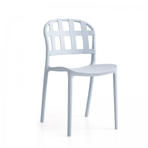 Cathaoir daite plaisteachanua -aimseartha cúlra seasta gan lámh sheasta cathaoir itheacháin plaisteach plaisteach shimplí amuigh faoin aer