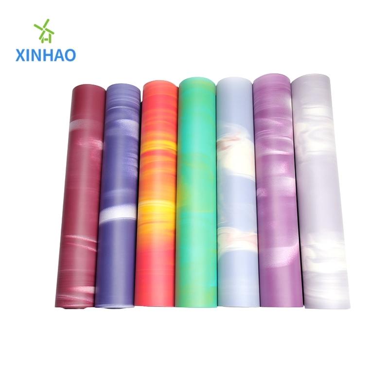 Dath grádánnádúrtha PU Rubber Mat Yoga Mat Mórdhíola, Dath Grádáin Cosaint Comhshaoil ​​Spóirt agus Mata Folláine Neamh-duillín