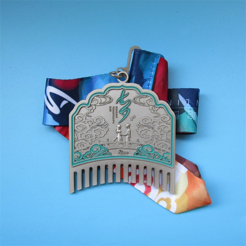 Muince Bonn Gníomhaíochtana Féile Muince Medallion saincheaptha