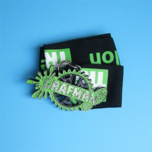 Gradam Rás Dearadh Gear Gradam 3D Miotal Hanger Bonn Óir Bonn Spóirt Saincheaptha