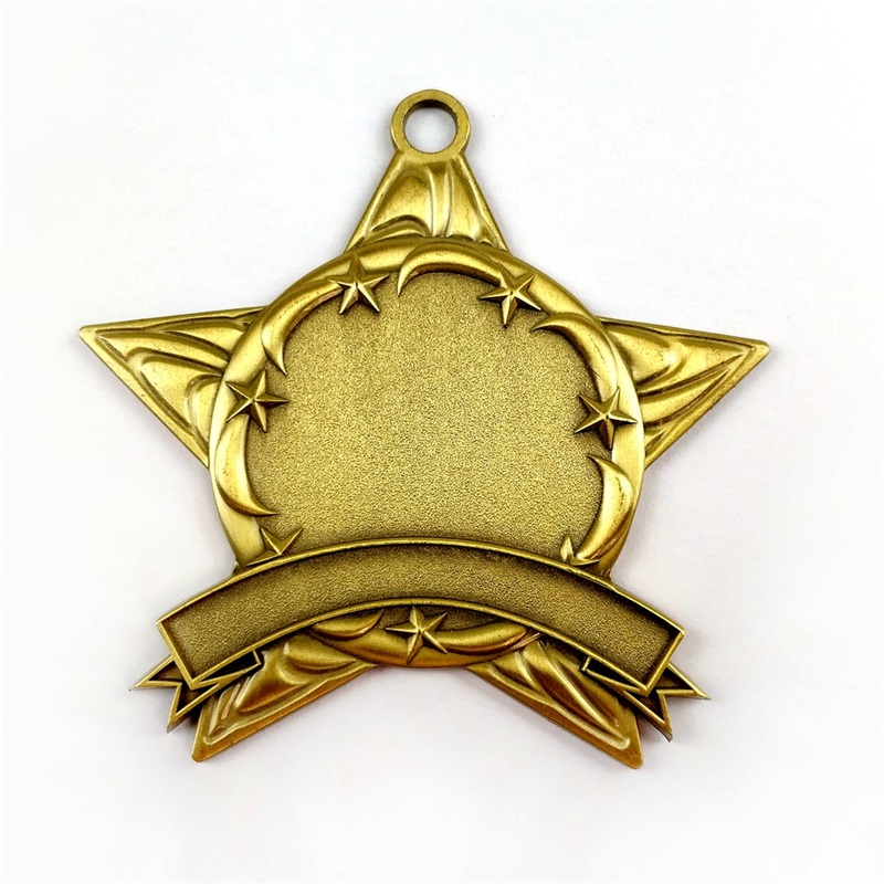 Boinn Óir Stoic Muince Muince Medallion