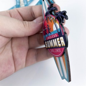 Dámhachtainí Bonn Adhmaid Miotal Adhmaid le haghaidh Rith Saoire Samhraidh