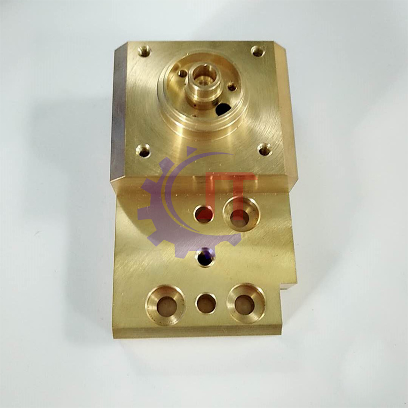 X187B621H01 X182A995H02 M701C Féach ar M604 Treoir Íochtarach Bloc le Bloc 2-D6.0mm N 2-M4 Beartaíonn le haghaidh Clúdaigh M604 (J) L N104 N96.6mm W N60n54mm H N47n15mm