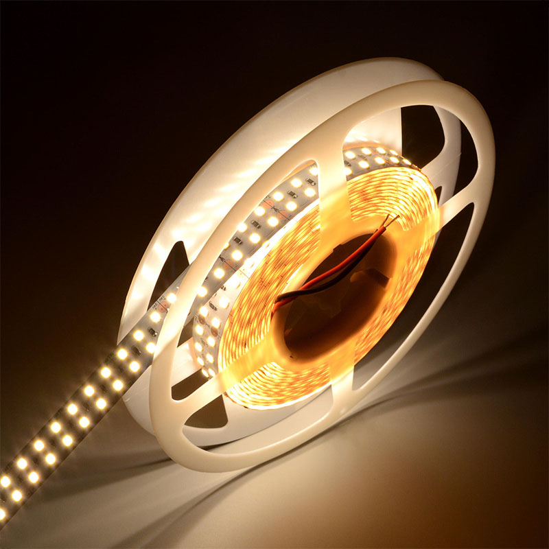 2835 d240leds stiall faoi stiúirnm