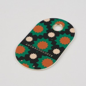 Lógó dearadh faisin saincheaptha ainm branda ainm branda ardcháilíochta páipéar crochta páipéar le rópa teaghrán don chomhshaol éadaí cairdiúil