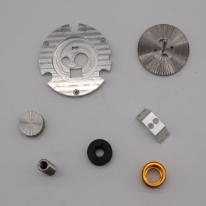 Comhpháirteanna CNC CNC Breiseán saincheaptha