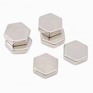 Maighnéad heitritíopa