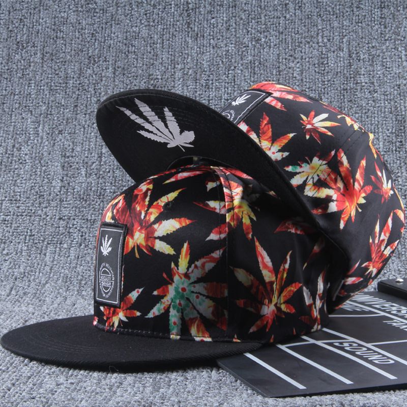 Cuar Saincheaptha Monarcha Brim 6 Painéal Painéal Uiscedhíonach Stíl Baseball Níolón