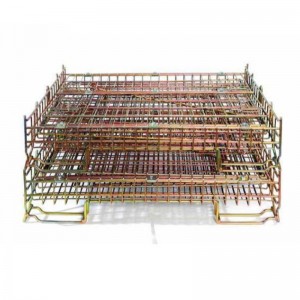 Cáis stórála miotail a chruachadh