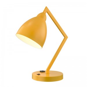 Lampa deisce le lámh mhiotail sheasta agus ceann le asraon cumhachta comhtháite agus ar lasc rockernoff ag an mbonn don seomra aoi