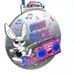 Boinn cine saincheaptha ag rith boinn 10k dúshlán spóirt boinn bailchríoch maratón boinn maratón