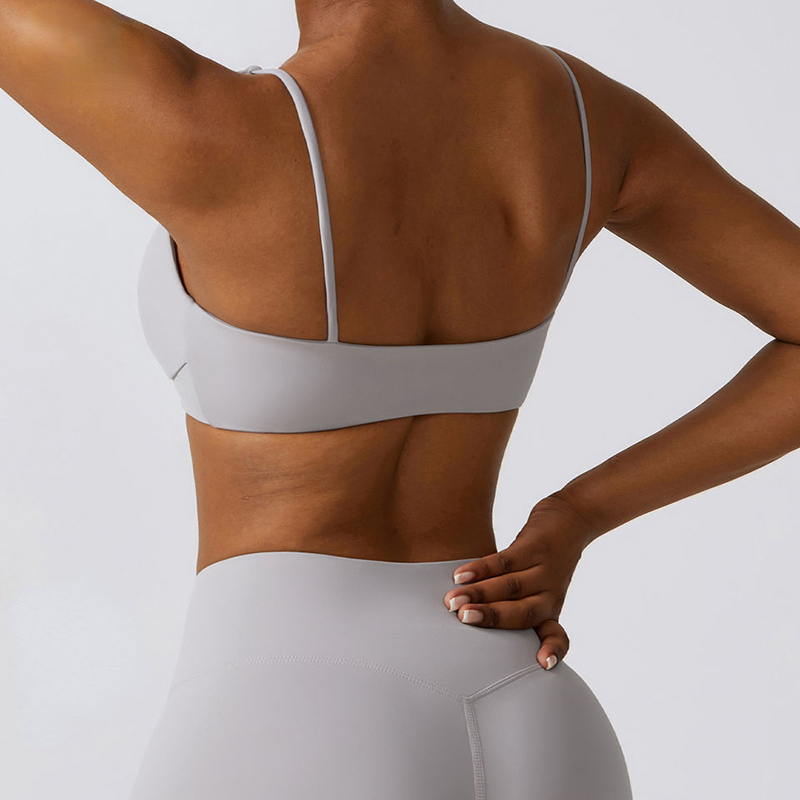 SC10135 Spórt Folláine Bra Custaim Lógó Custaim Comhbhrú Mná Bog bog Tirim Tirim Tirim Giomnáisiam Bra Spóirt Sexy