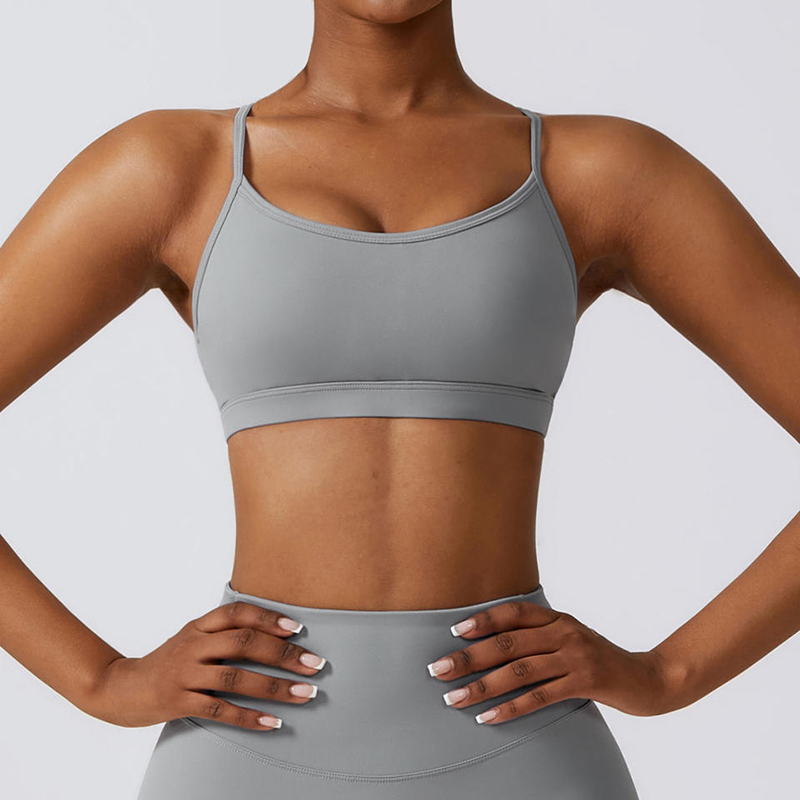 SC10168 Comhbhrú Tacaíochta Bog Yoga Yoga Spóirt Sexy Bra Cross Back Yoga Sports Bra Bra Tionchair Ard -Tionchair Padded