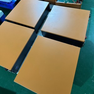 Stóráil Fuinnimh 51.2V 100ah 200ah Walln Rack 2 in 1 Ceallraí Litiam LifePo4 Suite le Scáileán Cliste LED App Soghluaiste