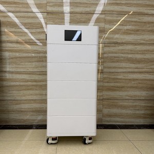 51.2V 100A Pacáiste Battery LifePo4 Stackable le Scáileán Cliste Cliste 5KWH 10KWH 15KWH 20kWh Max Power suas le 40kwh