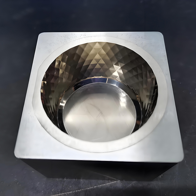Scáthán Spark Machining Mold Croí