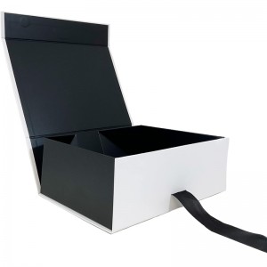 Bosca Bronntanais Fíon Ribín Clasaiceach