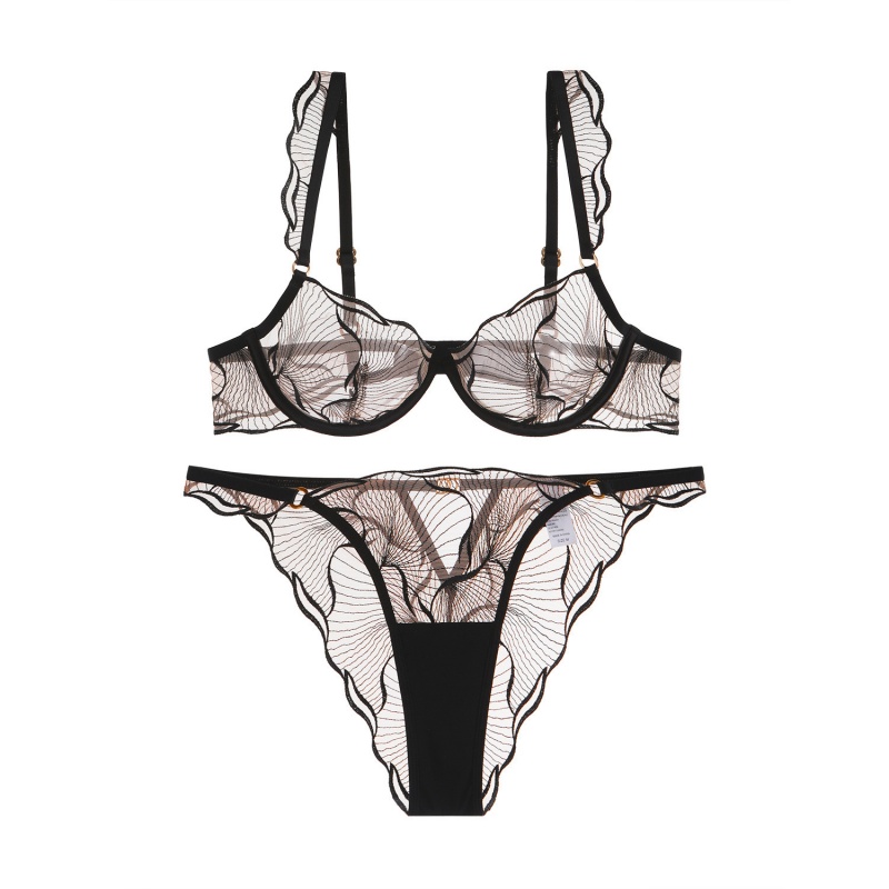 Úrnua - Stíl lingeriena Fraince. Sexy, ultra - tanaí,neamhchiontach - Ag féachaint le bróidnéireacht agus lása. Bras do bhrollach mhóra a thugann éifeacht íoslaghdaithe, móide móide - Socraíonn Lingerie Méid W7228PRICE:$129.99