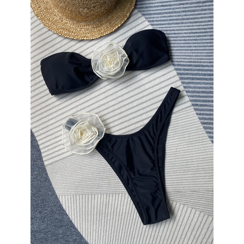 2025 Bikini Cailín Te Eorpach agus Meiriceánach Nua le triúr - Bláthanna tríthoiseacha. Crosphórú - is fearr teorann - Díol Sexy a Dó - Píosa snámha le pants triantáin 8863 Praghas:$79.99