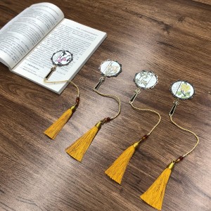 Leanúna-Leabharmharc múnlaithe