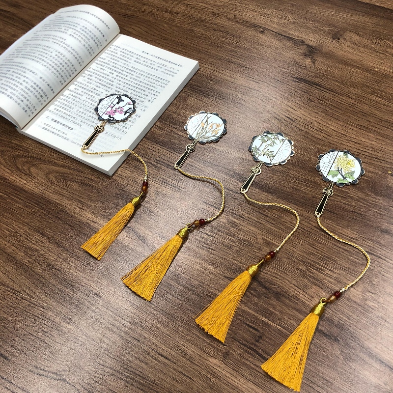 Leanúna-Leabharmharc múnlaithe