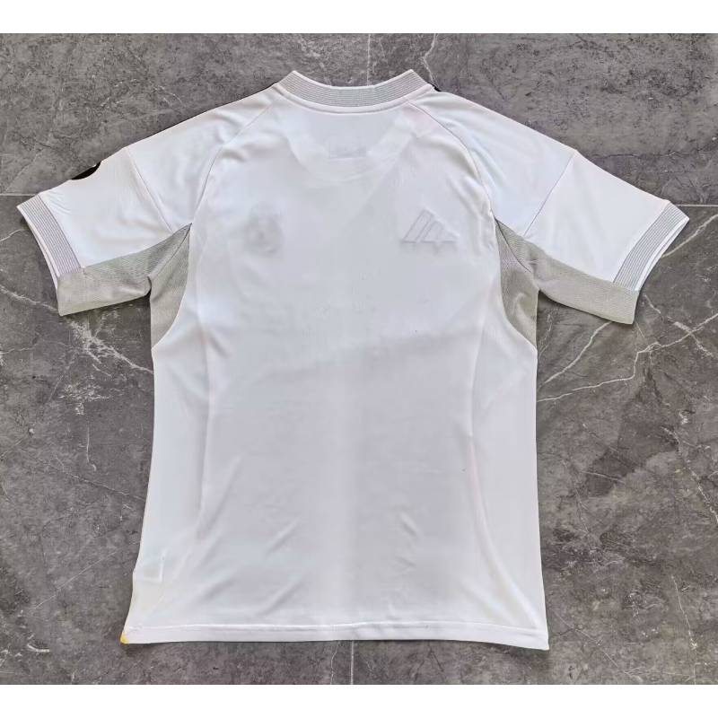 25/26 geansaí baile séasúir Real Madrid