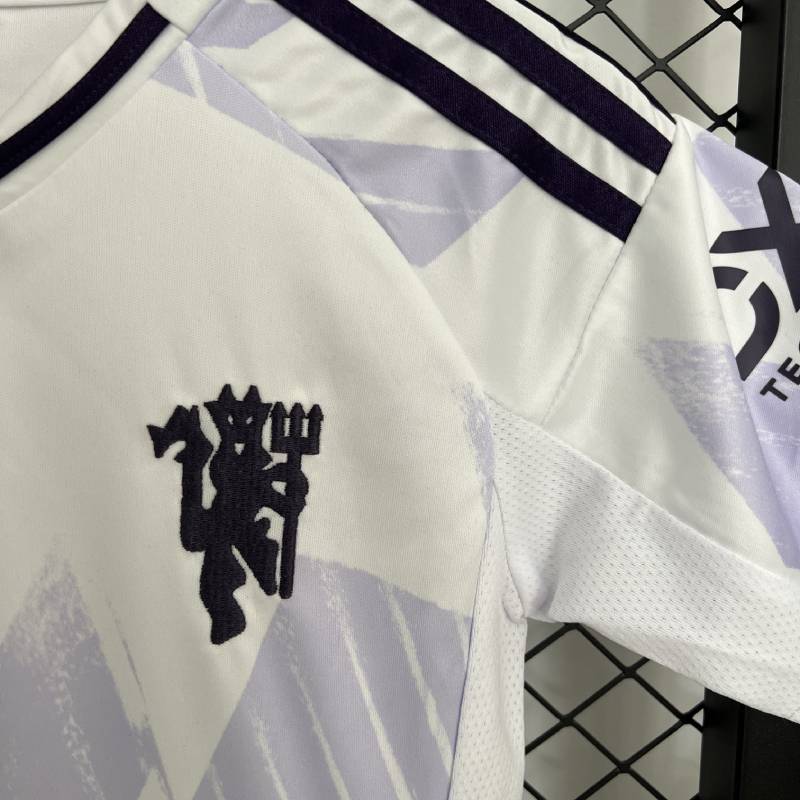 25/26 páiste m-U ar shiúl méid: 16-28